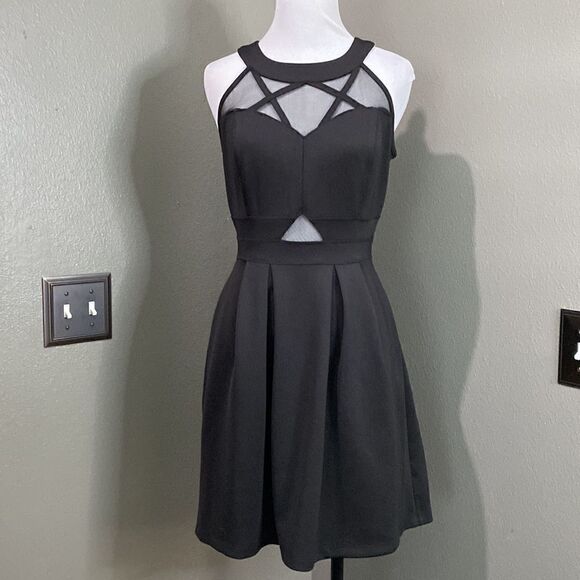 Sweet Storm Black Sleeveless Mini Flair Dress Sheer Front - Picture 1 of 10